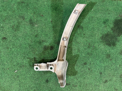 แผงตกแต่งแก้มหลังขวา SUBARU FORESTER OEM 91057FC260 SF5 1998 SILVER 792