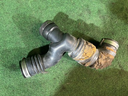 ท่ออินเตอร์คูลเลอร์ 14462AA160 SUBARU FORESTER
