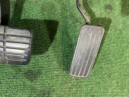 Pedals SUBARU FORESTER OEM 36011AA001 SF5 1998 SILVER 792