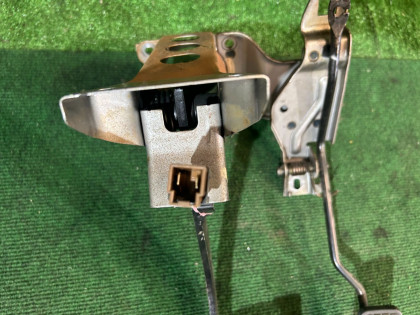 Pedals SUBARU FORESTER OEM 36011AA001 SF5 1998 SILVER 792