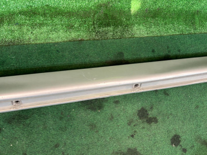左サイドシル SUBARU FORESTER OEM 91057FC290 SF5 1998 SILVER 792