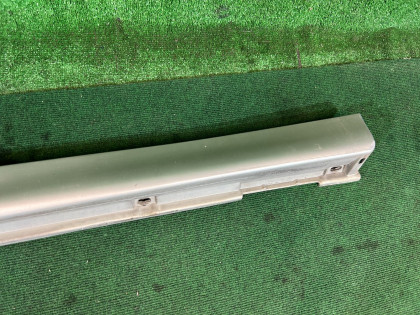 左サイドシル SUBARU FORESTER OEM 91057FC290 SF5 1998 SILVER 792