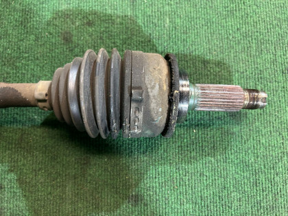 Semieixo dianteiro SUBARU FORESTER OEM 28021AC280 SF5 1998 EJ205 AT
