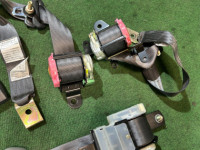 后排安全带 SUBARU FORESTER OEM 64651FC020OE 64669FA620OE 64651FC030OE SF5 1998 SILVER 792