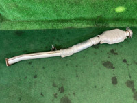 Tramo central del escape катализатор SUBARU FORESTER OEM 44200FA160 SF5 1998 EJ205 AT