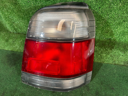 Farolim traseiro direito 220-29597R SUBARU FORESTER OEM 84201FC021 SF5 1998