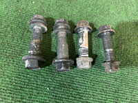 Болты развальные передние SUBARU FORESTER OEM 20540AA090 20540AA100 SG5 2007 EJ205 AT