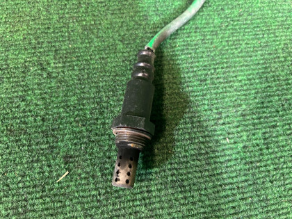 O2センサー（ラムダセンサー） №2 SUBARU FORESTER OEM 22690AA491 SG5 2007 EJ205 AT