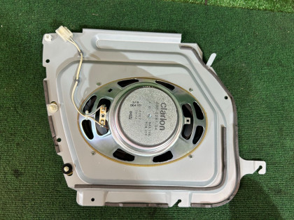 Динамик сабвуфера SUBARU FORESTER OEM 86301SA080 SG5 2007