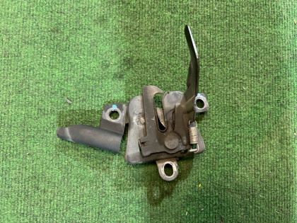 Hood latch SUBARU FORESTER OEM 57310SA030 SG5 2007 BLACK 32J