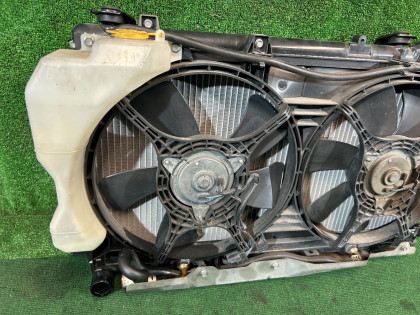 Engine radiator SUBARU FORESTER OEM 45119SA030 SG5 2007 EJ205 AT