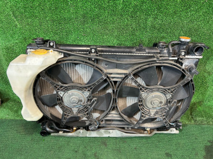 Engine radiator SUBARU FORESTER OEM 45119SA030 SG5 2007 EJ205 AT