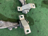 前摆臂 аллюминий SUBARU FORESTER OEM 20202SA120 20202SA051 SG5 2007 EJ205 AT