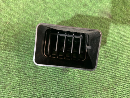 右侧气流调节器 SUBARU FORESTER OEM 66110SA000ML SG5 2007 EJ205 AT