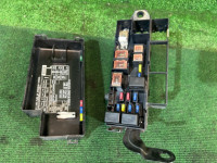 Caixa de fusíveis SUBARU FORESTER OEM 82231SA500 SG5 2007 EJ205 AT