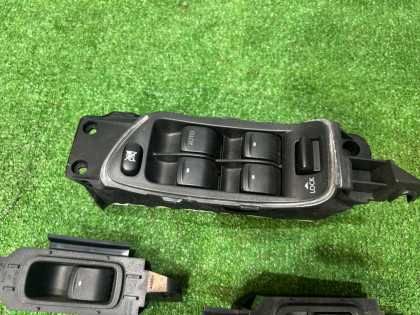 パワーウィンドウ制御ユニット SUBARU OUTBACK OEM 83071AG011 83071AG040 BP9 2006 EJ253 AT
