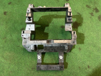 Soporte de la radio 66204AG000 SUBARU OUTBACK