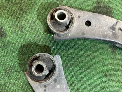 Braços de suspensão dianteiros SUBARU OUTBACK OEM 20202AG081 20202AG131 BP9 2006 EJ253 AT