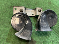 แตร гудок 86012AG020 86012AG030 SUBARU OUTBACK
