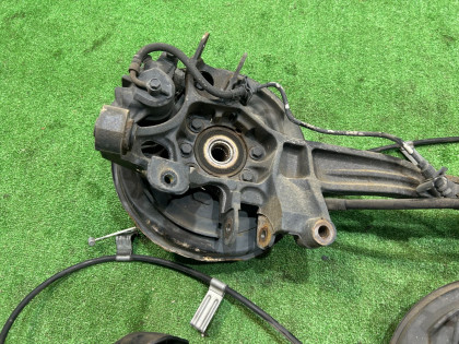 リアハブ SUBARU OUTBACK OEM 28473AG000 26700AG000 26692AG020 26692AG030 BP9 2006 EJ253 AT