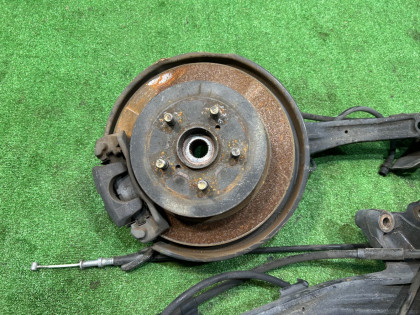 リアハブ SUBARU OUTBACK OEM 28473AG000 26700AG000 26692AG020 26692AG030 BP9 2006 EJ253 AT