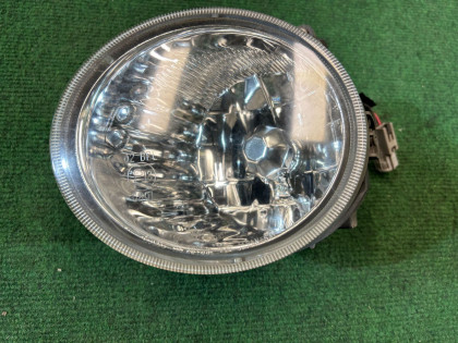 Faro antiniebla izquierdo 84501AG030 SUBARU OUTBACK