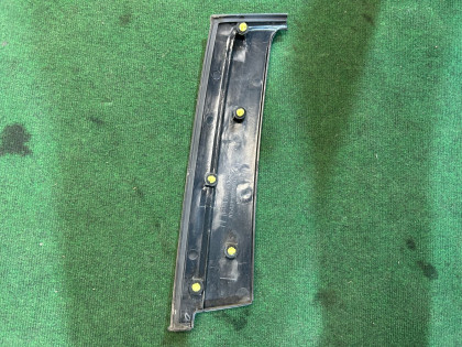Left side window molding SUBARU FORESTER OEM 65227FC010 SF5 1998 SILVER 792