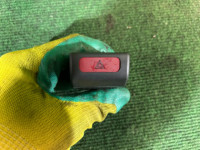 双闪警示开关 SUBARU FORESTER OEM 83045FC010OE SF5 1998 EJ205 AT