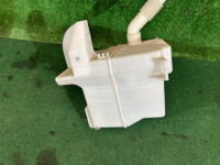 Depósito do lava-vidros SUBARU FORESTER OEM 86610SA050 SG5 2007 EJ205 AT
