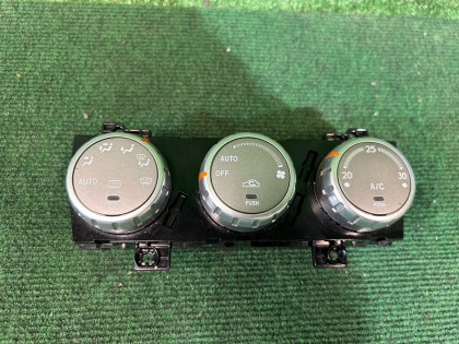 空调控制面板 SUBARU FORESTER OEM 72311SA110 SG5 2007 EJ205 AT