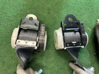 リアシートベルト SUBARU FORESTER OEM 64680SA070ML 64680SA060ML 64660SA060ML 64660SA070ML SG5 2007 BLACK 32J