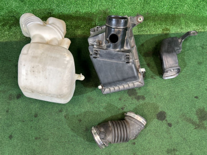 กล่องกรองอากาศ свап SUBARU FORESTER OEM 46051AE000 46052AE000 46040FE010 46023FC041 SG5 2007 EJ205 AT
