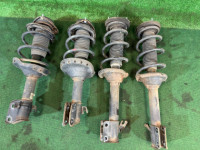 โช้คอัพ 20360SA181 20360SA191 20380SA320 20310SA200 20310SA210 SUBARU FORESTER