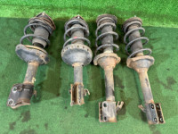 ストラット SUBARU FORESTER OEM 20360SA181 20360SA191 20380SA320 20310SA200 20310SA210 SG5 2007 EJ205 AT