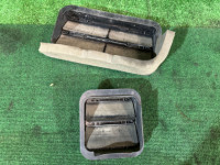 Válvula de ventilación de la carrocería SUBARU FORESTER OEM 72651AE000 72651AE010 SG5 2007 BLACK 32J