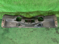 Travessa dianteira SUBARU LANCASTER OEM 20101AE023 BH9 2001 EJ254 AT