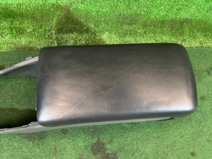 Porta-luvas e apoio de braço SUBARU LANCASTER OEM 92111AE010AC BH9 2001 GREEN 1U7