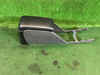 Porta-luvas e apoio de braço SUBARU LANCASTER OEM 92111AE010AC BH9 2001 GREEN 1U7