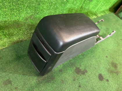 Porta-luvas e apoio de braço SUBARU LANCASTER OEM 92111AE010AC BH9 2001 GREEN 1U7