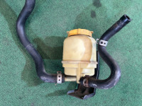 Бачок гур SUBARU LANCASTER OEM 26402AE150 BH9 2001 EJ254 AT