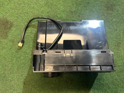 Climate control unit SUBARU LANCASTER OEM 72311AE170 BH9 2001 EJ254 AT