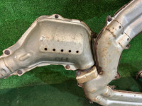 Катализатор выпускной коллектор SUBARU LANCASTER OEM 44111AE160 44109AE001 BH9 2001 EJ254 AT