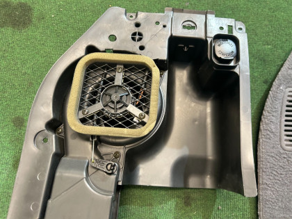 Ventilador da bagageira комплект с кнопкой и фишкой SUBARU LANCASTER OEM 72710AE000 BH9 2001 EJ254 AT