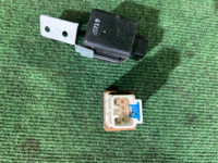 Interruptor do desembaciador dianteiro с релле SUBARU LANCASTER OEM 83001AE020 BH9 2001 EJ254 AT