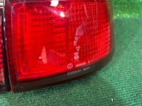 テールランプセット SUBARU LANCASTER OEM 84201AE320 84201AE330 84251AE060 BH9 2001