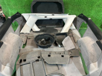 Обшивка багажника SUBARU LANCASTER OEM 94015AE020OB 94015AE030OB 94047AE020NS 94047AE030NS BH9 2001 GREEN 1U7