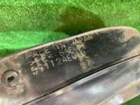 Pasarruedas trasero izquierdo SUBARU LANCASTER OEM 59112AE010 BH9 2001 GREEN 1U7