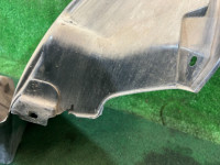 Pasarruedas delantero derecho SUBARU LANCASTER OEM 59110AE020 BH9 2001 GREEN 1U7