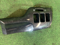Moldura do auto-rádio (conjunto) SUBARU LANCASTER OEM 66060AE360 66150AE250 66050AE260 BH9 2001 GREEN 1U7