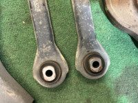 Rear control arms SUBARU LANCASTER OEM 20250AE010 20250AE000 20250AE020 20250AE040 BH9 2001 EJ254 AT